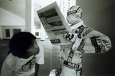 《新生代艺术展》现场照片，北京中国历史博物馆，摄于1991年