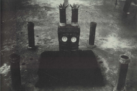 <i>Voice of the Earth</i>, Deng Jianjin, 1987, installation.