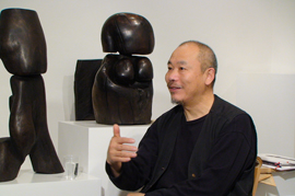 王克平接受访问，香港10  Chancerry Lane画廊画廊，2009年3月28日