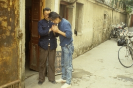 <i>The Action with Big Yes and Big No: Standing and Falling; Buying and Selling; Borrowing and Lending</i>, <br>Wu Shanzhuan, 1988, performance.